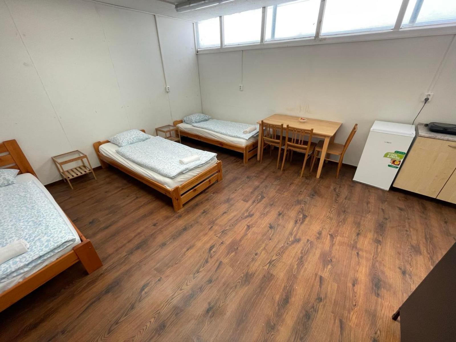 Turgenevova - Olomoucka A Parkovani Appartement Brno